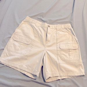 Croft &Barrow shorts/ size 36